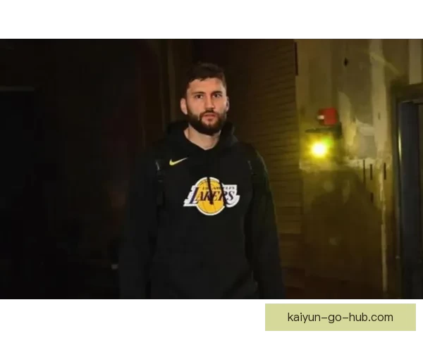 湖人对阵魔术伤情更新 里夫斯出战存疑克勒贝尔缺阵 湖人对阵魔术伤情更新 里夫斯出战存疑克勒贝尔缺阵